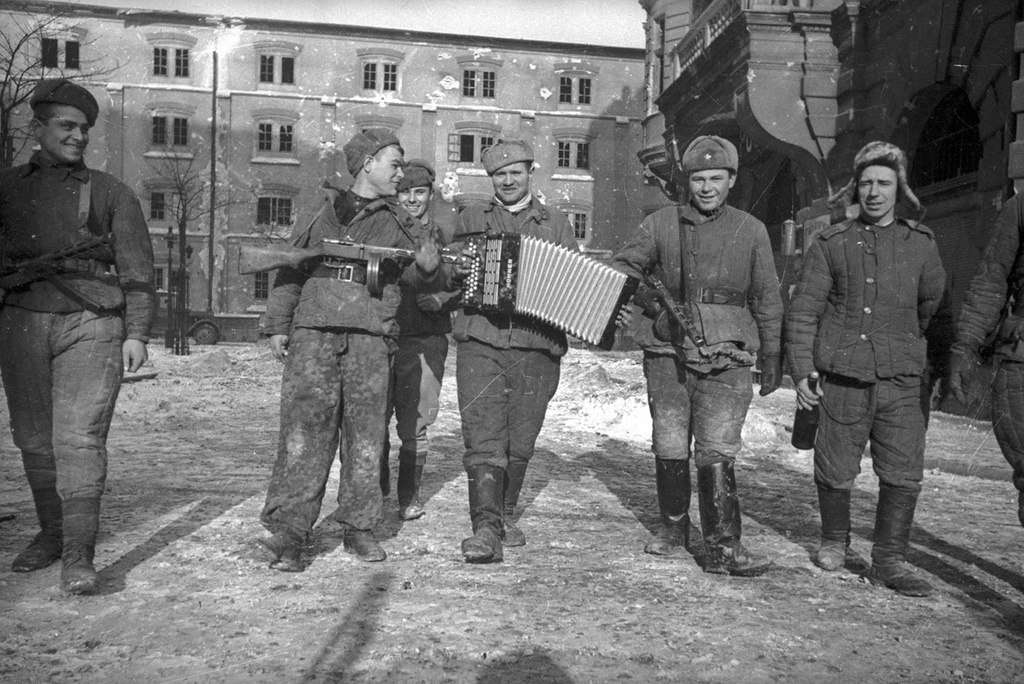 Сайт 1945 год военные база данных с фото